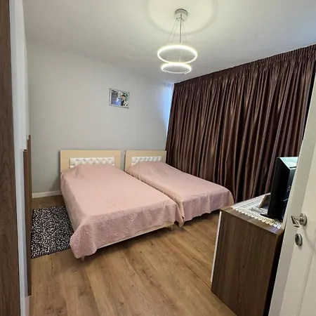 Appartement Berti'S Apartment, Durres Beach *